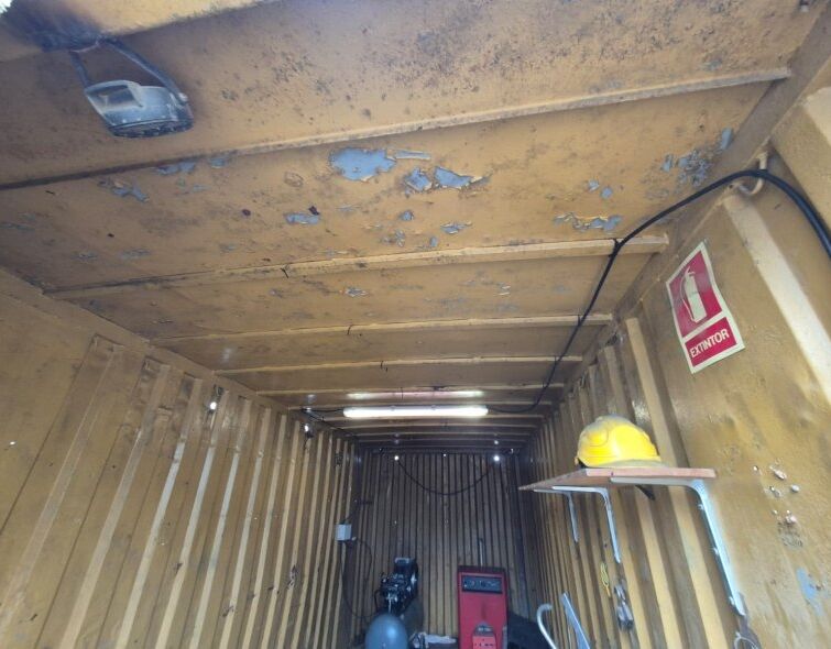 - SHIPPING CONTAINER